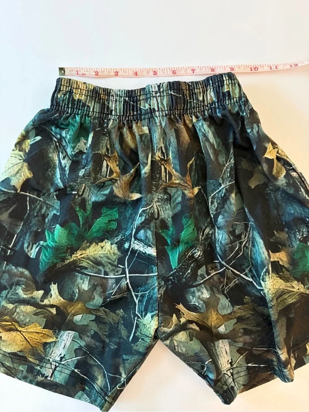 Crisp Men’s Mesh Camouflage Athletic Basketball Shorts with Pockets Size Small